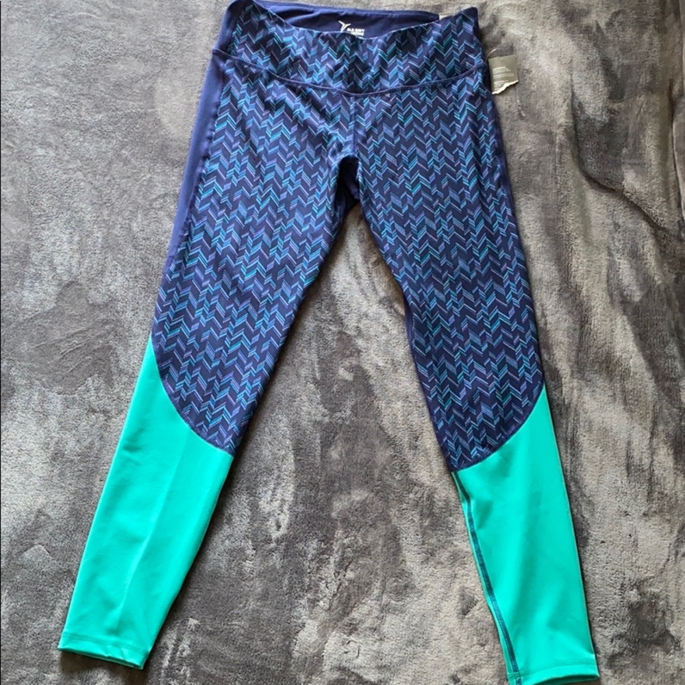 *NEW* Old Navy Leggings - Picture 2 of 7